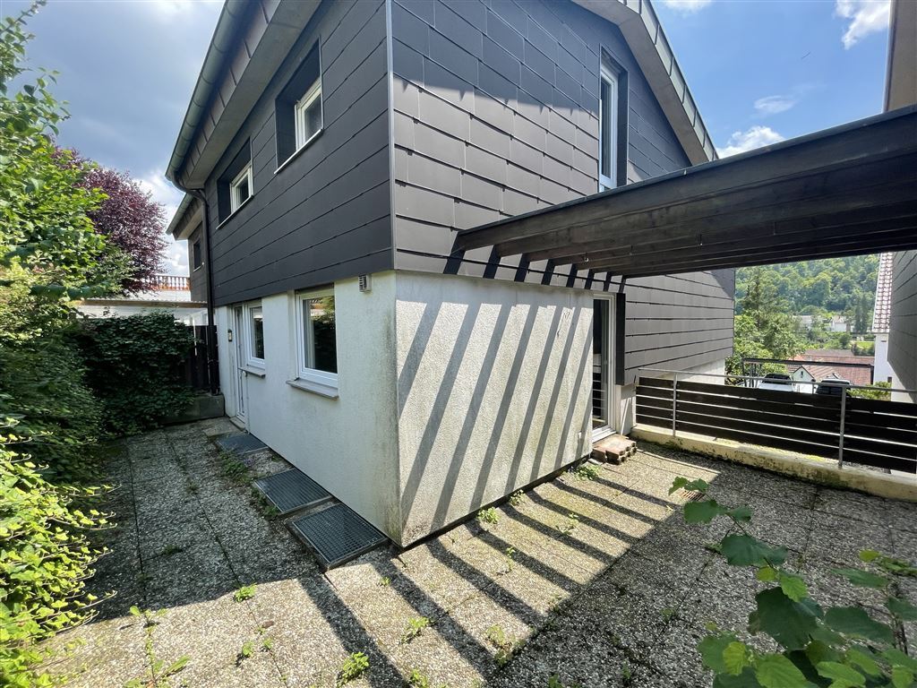 Ideal für Familien! Doppelhaushälfte mit Balkon und Freisitz Höhenlage von Aidlingen.